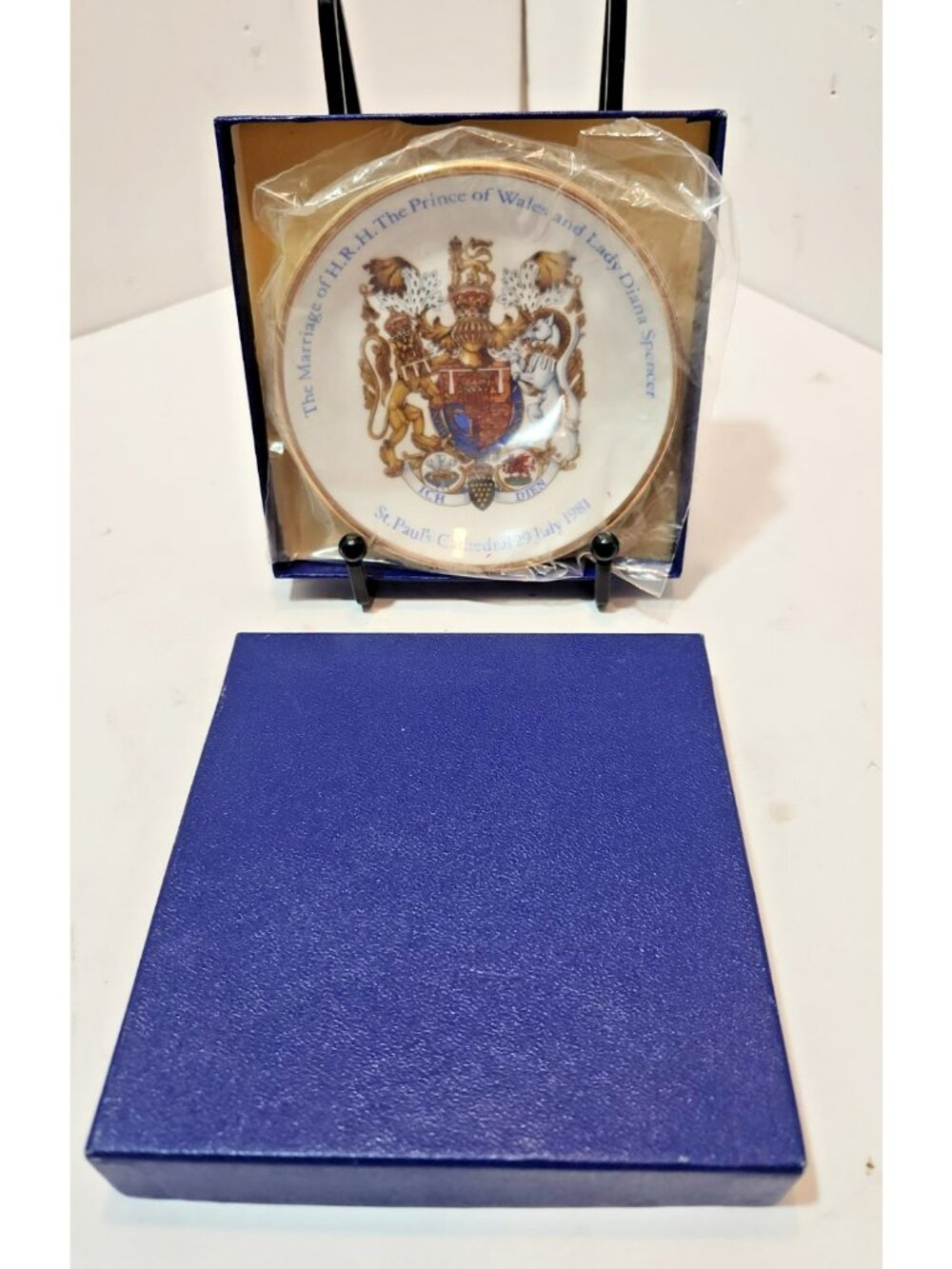 Vtg Wood & Sons Charles and Diana Royal Wedding Mini Souvenir Plate Collectible